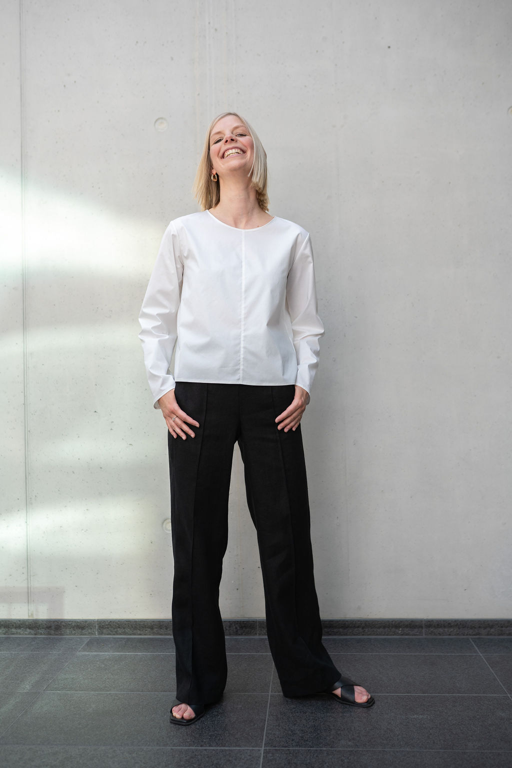 DELY.A white - Bluse – Bild 2