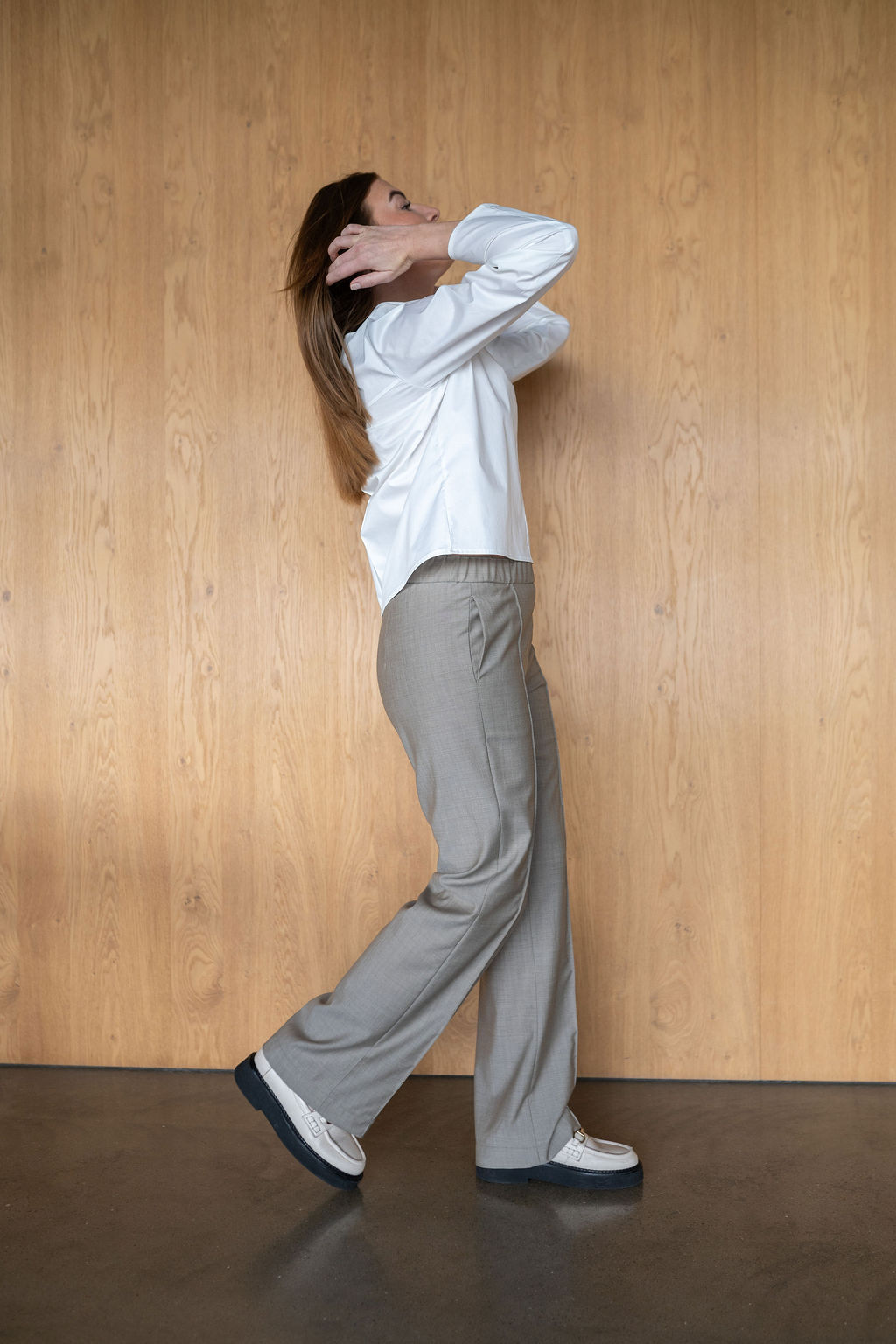 AVIN.A greige - Hose – Bild 7