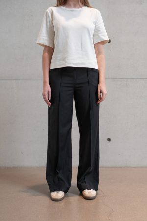 AVEL.A matte black - Hose